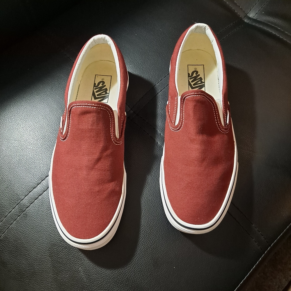 Vans Slip on Burgundy/ Maroon